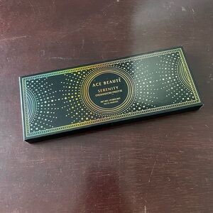 Ace Beaute Serenity Eyeshadow Palette